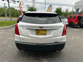 2017 CADILLAC XT5