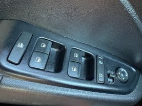 2021 HYUNDAI VENUE SUV 4-CYL, 1.6 LITER SEL SPORT UTILITY 4D