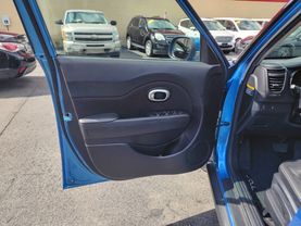 2017 KIA SOUL WAGON 4-CYL, 2.0 LITER + WAGON 4D