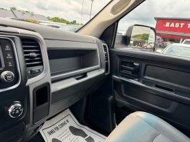 2016 RAM 1500 QUAD CAB