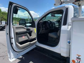 2017 FORD F550 SUPER DUTY 46FT BUCKET TRUCK ALTEC AT41M BUCKET TRUCKS V8, TURBO DIESEL, 6.7 LITER XL 169" W.B. 2D - Eddies Auto Sales