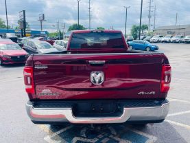 2019 RAM 3500 CREW CAB PICKUP V8, HEMI, 6.4 LITER BIG HORN PICKUP 4D 8 FT