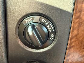 2012 NISSAN TITAN CREW CAB PICKUP V8, FLEX FUEL, 5.6 LITER SL PICKUP 4D 5 1/2 FT