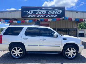 2011 CADILLAC ESCALADE SUV V8, FLEX FUEL, 6.2 LITER SPORT UTILITY 4D
