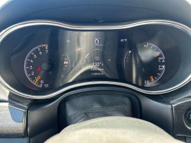 2017 Jeep Grand Cherokee - Image 26