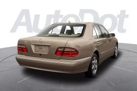 2002 MERCEDES-BENZ E-CLASS SEDAN V6, 3.2 LITER E 320 SEDAN 4D