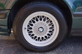1994 BMW 5 SERIES WAGON V8, 3.0 LITER 530I TOURING WAGON 4D