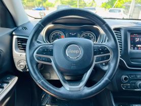 2019 JEEP CHEROKEE SUV 4-CYL, ZERO EVAP, 2.4 LITER LATITUDE PLUS SPORT UTILITY 4D