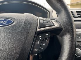2017 FORD FUSION SEDAN 4-CYL, 2.5 LITER SE SEDAN 4D