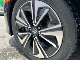 2017 HONDA CIVIC SEDAN 4-CYL, TURBO, 1.5 LITER EX-L SEDAN 4D