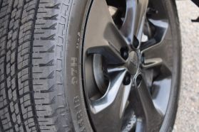2019 Jeep Compass - Image 11