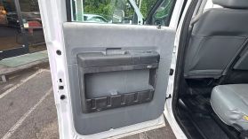 2012 Ford F-450 Super Duty Chassis - Image 12