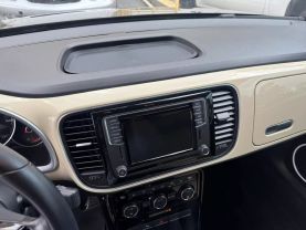 2019 VOLKSWAGEN BEETLE CONVERTIBLE 4-CYL, TURBO, 2.0 LITER 2.0T FINAL EDITION SEL