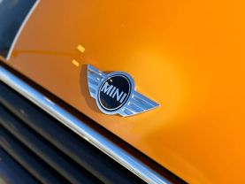 2017 MINI CONVERTIBLE CONVERTIBLE 3-CYL, TURBO, 1.5 LITER COOPER CONVERTIBLE 2D