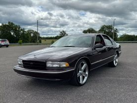 1996 CHEVROLET CAPRICE CLASSIC SEDAN V8, 4.3 LITER SEDAN 4D