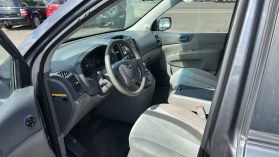 2014 KIA SEDONA