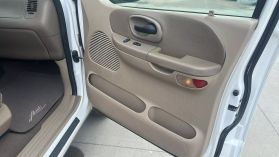 2001 FORD F150 SUPERCREW CAB PICKUP V8, 5.4 LITER SHORT BED 4D