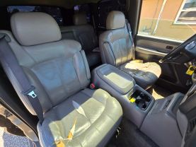 2001 CHEVROLET TAHOE SUV V8, 5.3 LITER SPORT UTILITY 4D