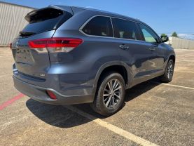 2019 TOYOTA HIGHLANDER SUV V6, 3.5 LITER SE SPORT UTILITY 4D