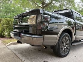 2017 NISSAN TITAN CREW CAB