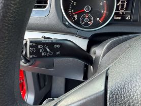 2011 VOLKSWAGEN GOLF