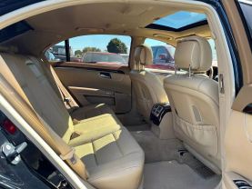 2012 MERCEDES-BENZ S-CLASS SEDAN V8, TWIN TURBO, 4.6 LITER S 550 SEDAN 4D
