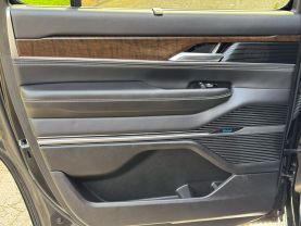 2022 JEEP GRAND WAGONEER SUV V8, HEMI, 6.4 LITER SERIES I SPORT UTILITY 4D