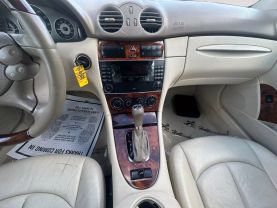 2006 Mercedes-benz Clk-class Clk 350 Cabriolet 2d - Image 11