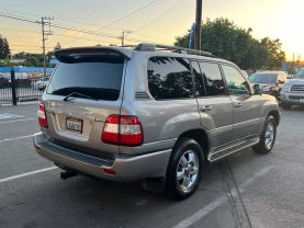 2007 TOYOTA LAND CRUISER