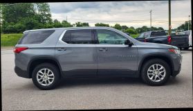 2018 Chevrolet Traverse Ls Sport Utility 4d - Image 6