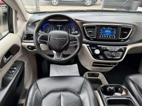 2018 CHRYSLER PACIFICA VAN V6, 3.6 LITER TOURING L MINIVAN 4D