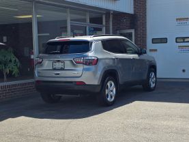 2017 Jeep Compassall New Latitude Sport Utility 4d - Image 8