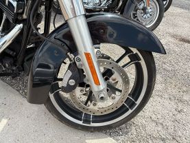 2015 HARLEY-DAVIDSON STREET GLIDE MOTORCYCLES - MC