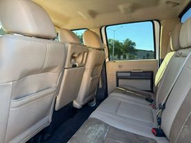 2011 FORD F350 SUPER DUTY CREW CAB PICKUP V8, TURBO DIESEL, 6.7L LARIAT PICKUP 4D 6 3/4 FT