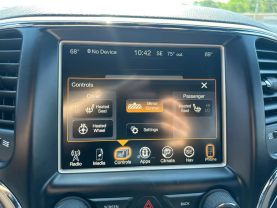 Used 2015 JEEP GRAND CHEROKEE SUV V6, FLEX FUEL, 3.6 LITER LIMITED SPORT UTILITY 4D - LA Auto Star located in Virginia Beach, VA