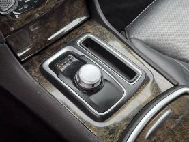 2016 CHRYSLER 300