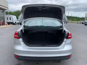2018 FORD FOCUS SE CARS/SUV 4-CYL, 2.0 LITER SE SEDAN 4D - Eddies Auto Sales