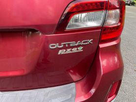 2017 SUBARU OUTBACK WAGON 4-CYL, PZEV, 2.5 LITER 2.5I PREMIUM WAGON 4D