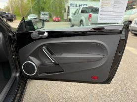 2016 VOLKSWAGEN BEETLE HATCHBACK 4-CYL, TURBO, 1.8 LITER 1.8T SE HATCHBACK 2D