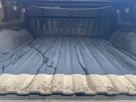 2018 GMC SIERRA 1500 CREW CAB PICKUP V8, ECOTEC3, 5.3 LITER SLT PICKUP 4D 5 3/4 FT