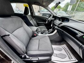 2017 HONDA ACCORD SEDAN 4-CYL, I-VTEC, 2.4 LITER LX SEDAN 4D
