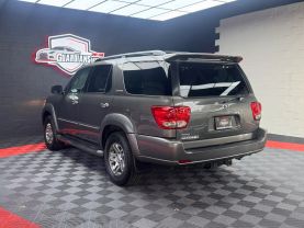 2006 TOYOTA SEQUOIA SUV V8, 4.7 LITER LIMITED SPORT UTILITY 4D