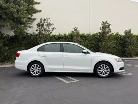 2014 VOLKSWAGEN JETTA SEDAN 4-CYL, PZEV, 1.8T 1.8T SE SEDAN 4D