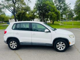 2010 VOLKSWAGEN TIGUAN SUV 4-CYL, TURBO, 2.0 LITER SE SPORT UTILITY 4D