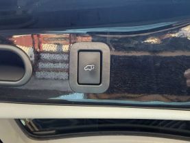 2016 TOYOTA HIGHLANDER SUV V6, 3.5 LITER XLE SPORT UTILITY 4D