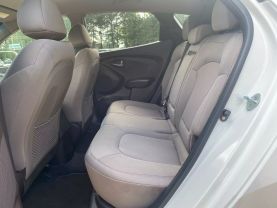 2015 HYUNDAI TUCSON SUV 4-CYL, 2.0 LITER GLS SPORT UTILITY 4D