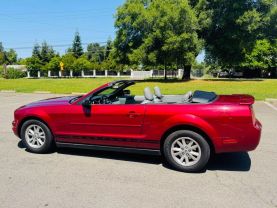 2007 FORD MUSTANG CONVERTIBLE V6, 4.0 LITER PREMIUM CONVERTIBLE 2D