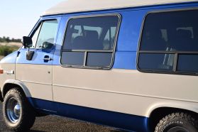 1994 GMC VANDURA 2500 VAN V8, 5.7 LITER VAN