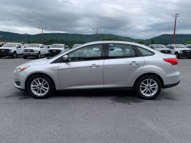 2018 FORD FOCUS SE CARS/SUV 4-CYL, 2.0 LITER SE SEDAN 4D - Eddies Auto Sales