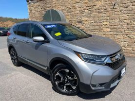 2017 HONDA CR-V SUV 4-CYL, TURBO, 1.5 LITER TOURING SPORT UTILITY 4D - Gesner Auto Inc in Taunton, MA, 41.88613, -71.14527
